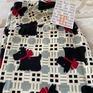 Brand new Lularoe Scotty leggings TC